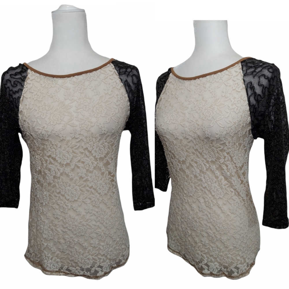BKE NWOT Lace Sequin Baseball Tee Blouse XS